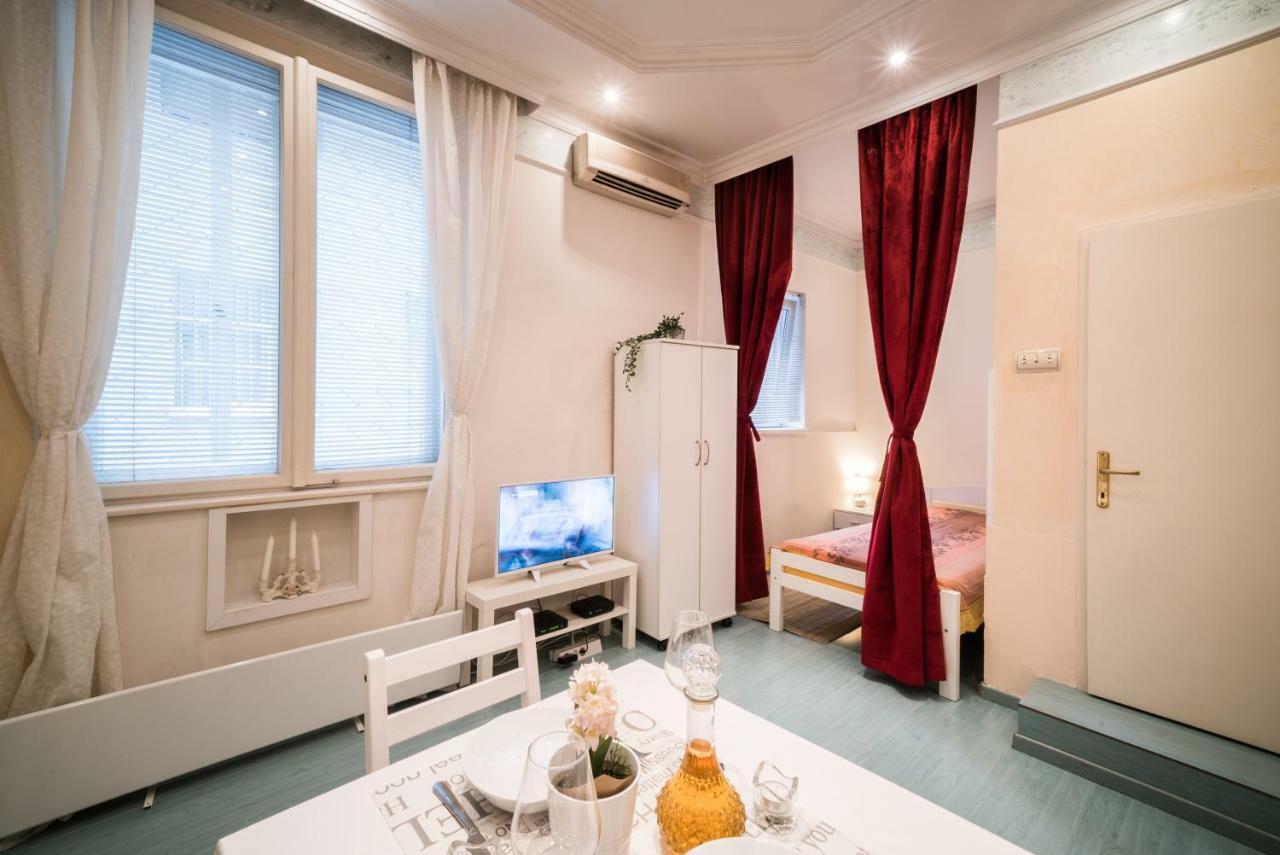 White Pearl Apartment Belgrade Exterior photo